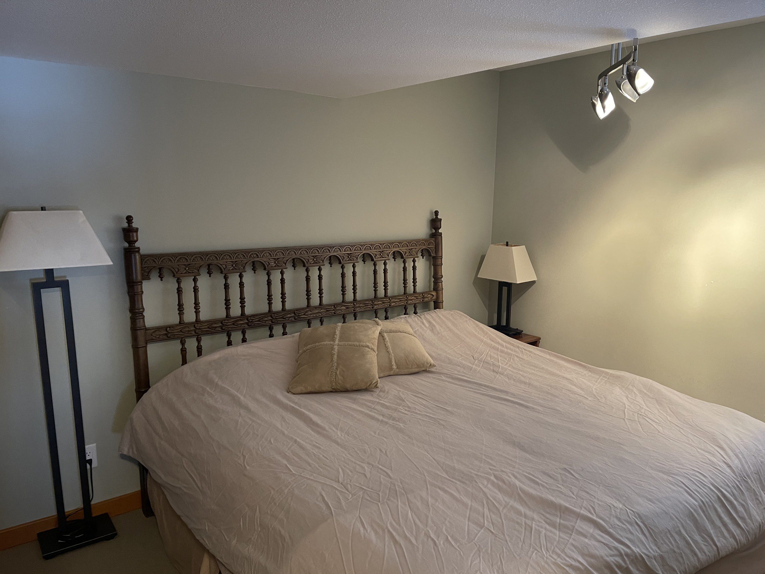 Apex Accommodation - Image 15