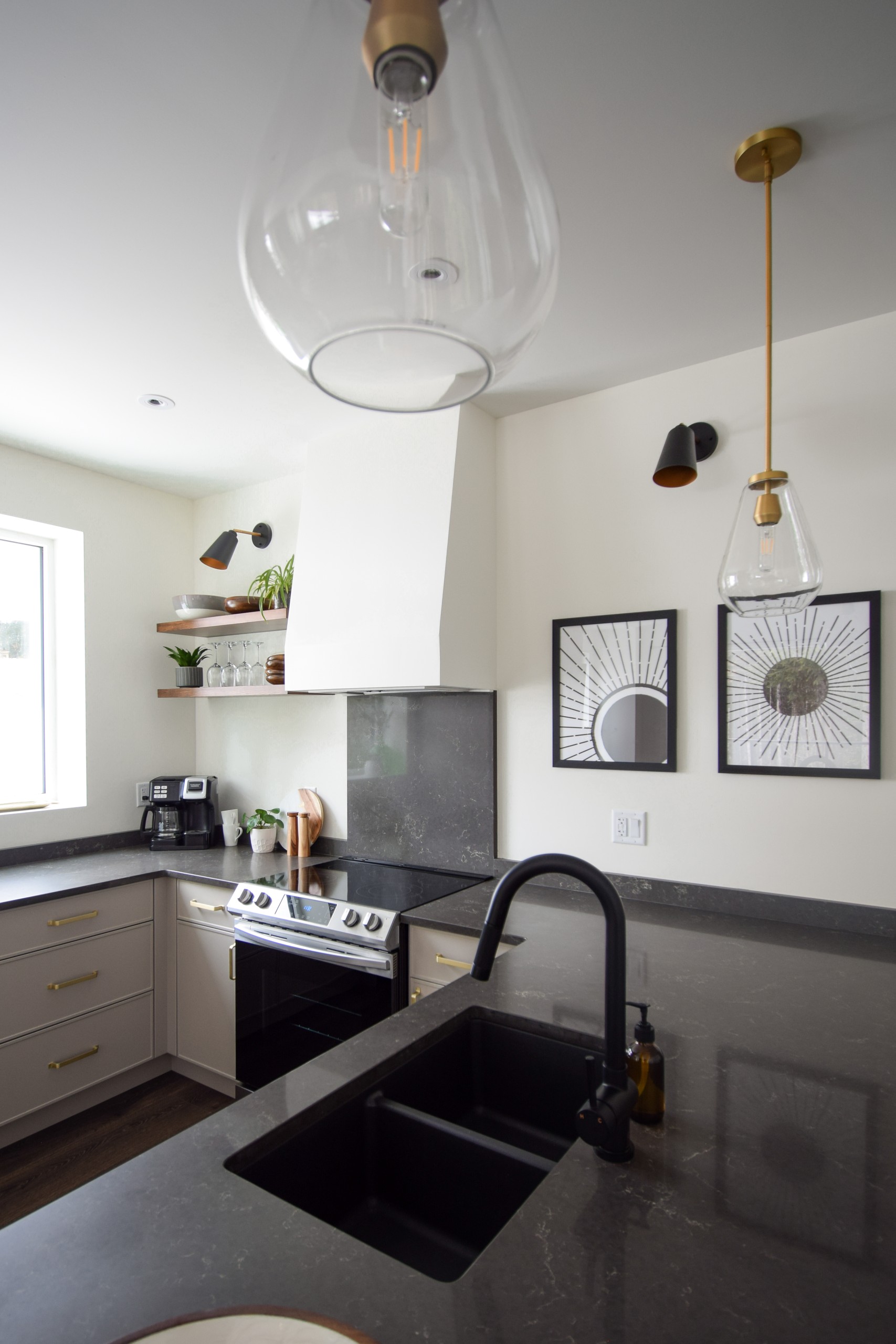 Home at Silver Star, Vernon BC - Image 12