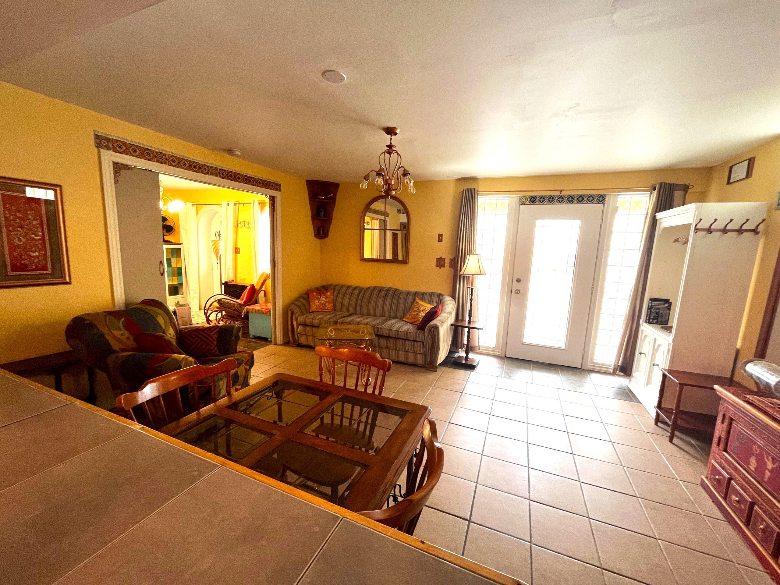 Funky Downtown Suite - Image 3